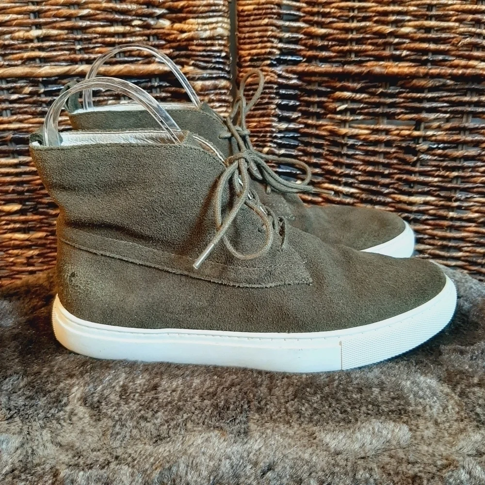Kenneth Cole Womens Shoes Kingwood Suede Leather Sneakers Chukka Olive Green 5.5